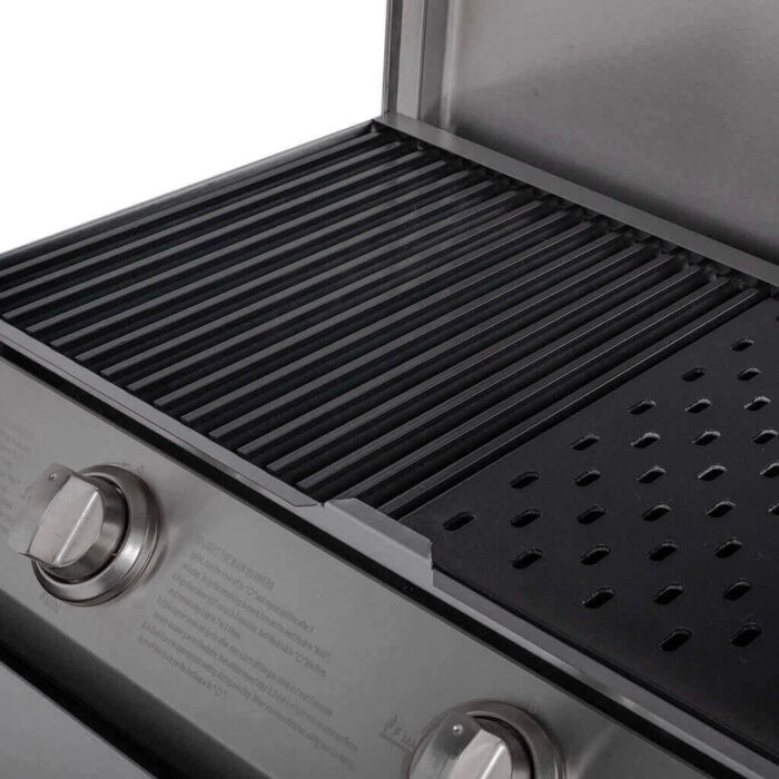 2 Burner Grill Closeup